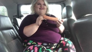 SSBBW Nicole Ann uses dildo in car on her wet pussy