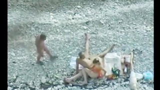 Voyeur Beach Bi 3some