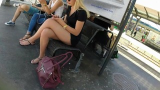 SEXY MILF LEGS CROSSED TOES AMATEUR VOYEUR CANDID 18