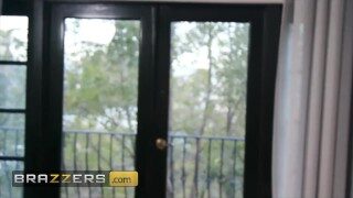 Brazzers – Hot Chick Janice Griffith Gets Herself A BBC